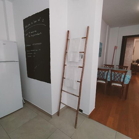 Bari 68 - Comfort Moderno & Fascino Antico Luaran gambar